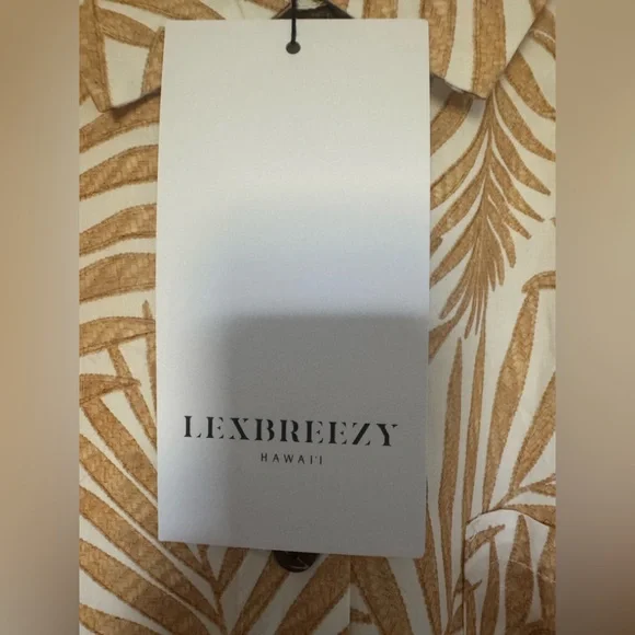 🌺 Men’s Luxury Aloha Shirt – Modern Island Wear 🌺 - Picture 6 of 8